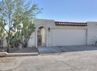 271 E Via Terrenal, Green Valley, AZ 85614