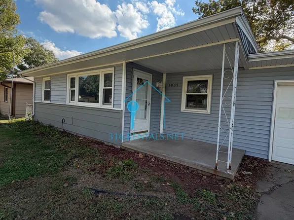 1009 W Park Ave, El Dorado, KS 67042