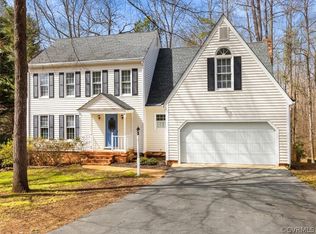 14324 Huntgate Woods Rd, Midlothian, VA 23112