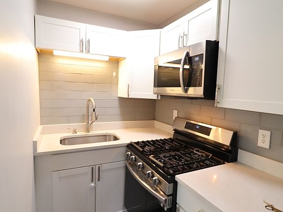 5th image of 7 High St #11