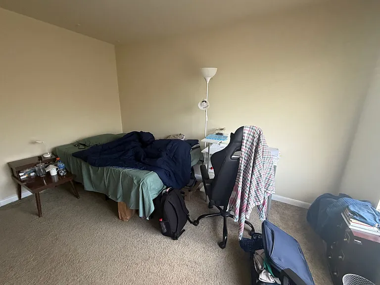 866 Claytor Sq — Photo 9