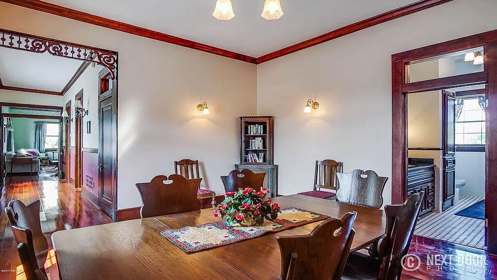 3 bed, 1200 sqft, $1,150 — Photo 3