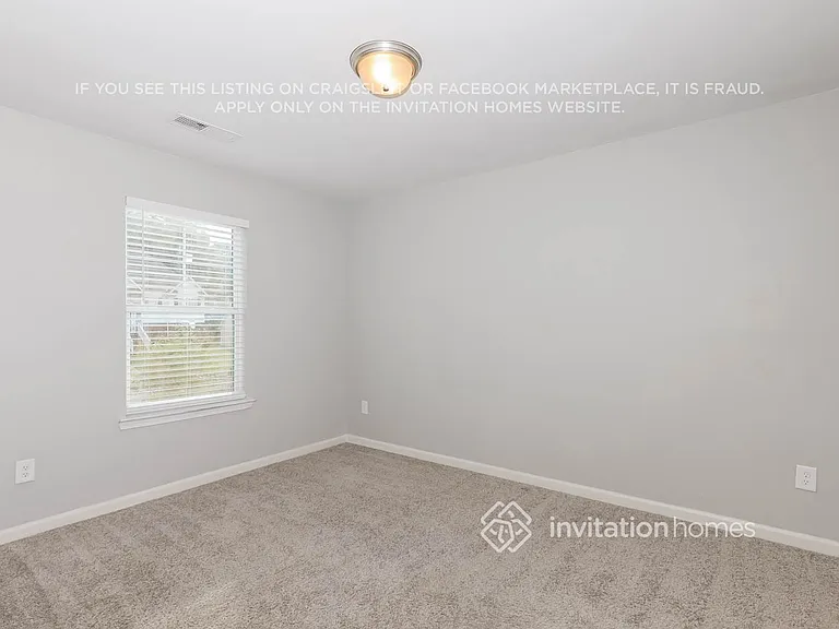 312 Stallings Dr — Photo 15
