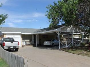 1013 Townsend St, Spearman, TX 79081