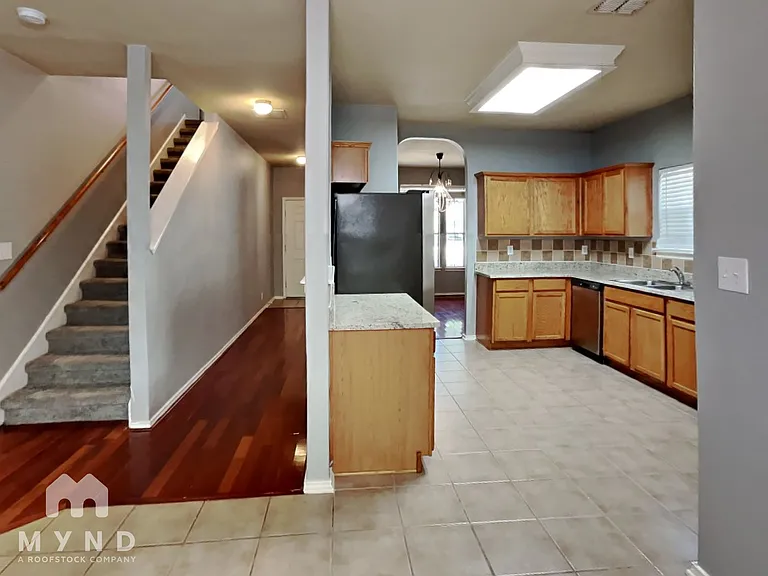 8606 Eagle Peak — Photo 4