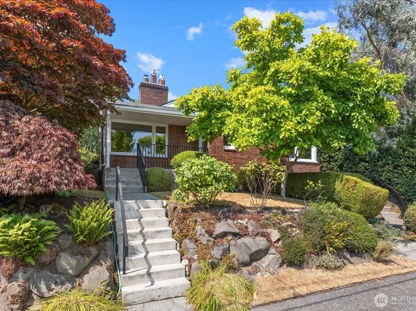 8327 24th Avenue NW, Seattle, WA 98117