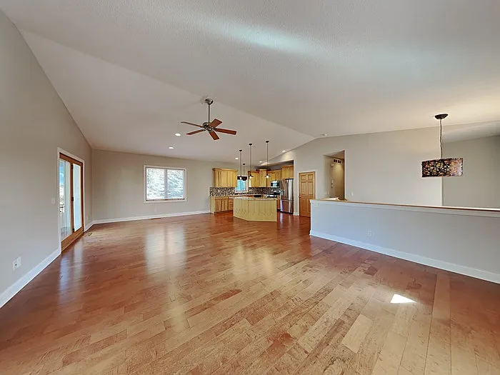 4870 Glasgow Rd — Photo 4
