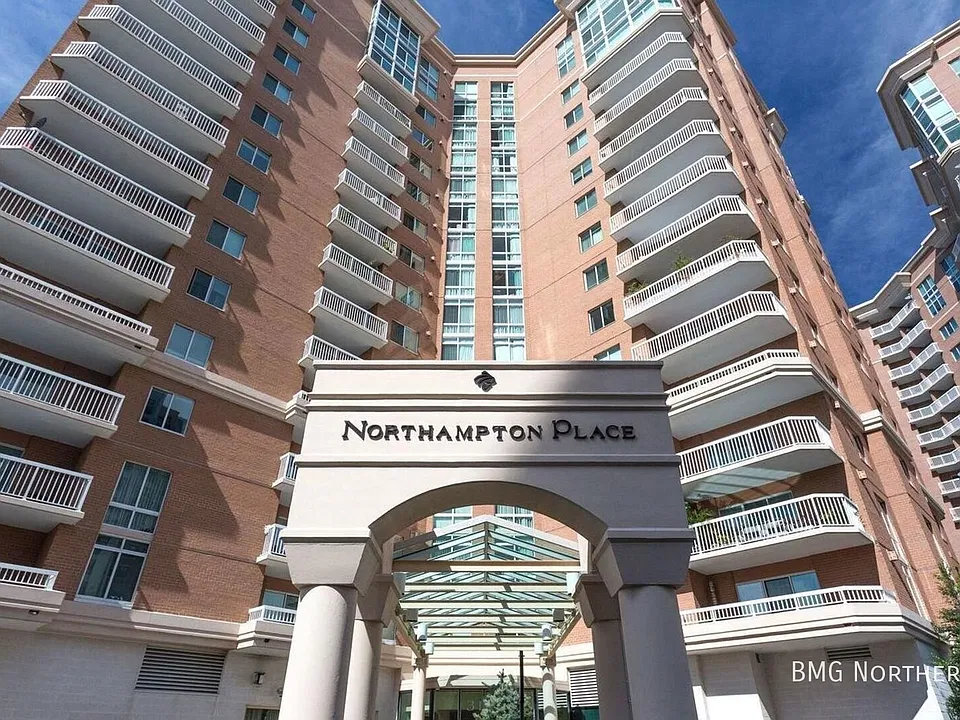 3101 N Hampton Dr #419