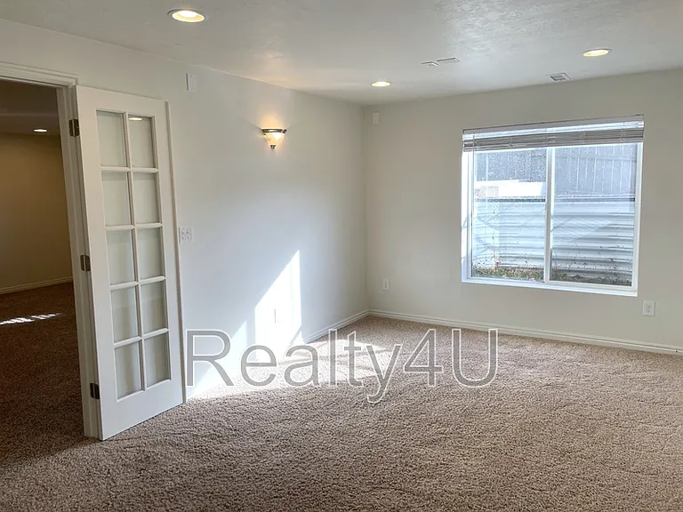 4081 N Rivermist Ln — Photo 17