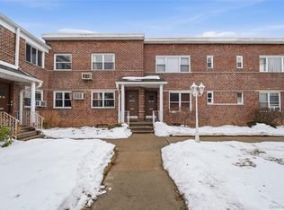 198-28 Pompeii Avenue #2, Holliswood, NY 11423