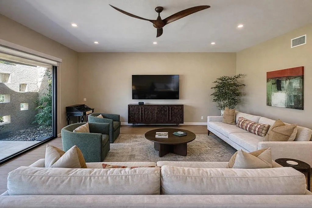2 bed, 1831 sqft, $5,000 — Photo 3