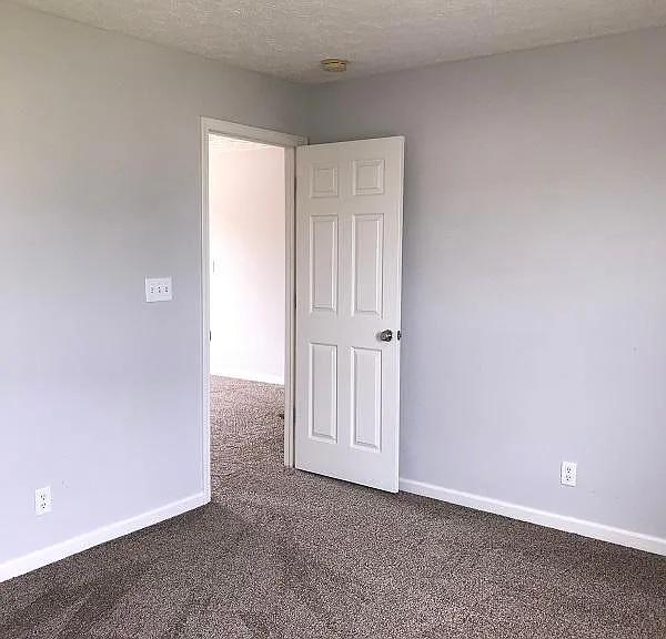 624 Elijah St — Photo 11