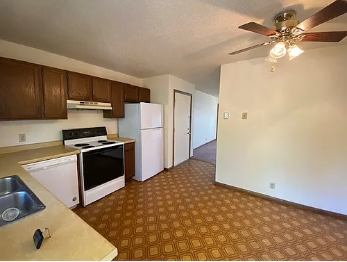 3218 Oak Knoll Dr #3 Photo 1