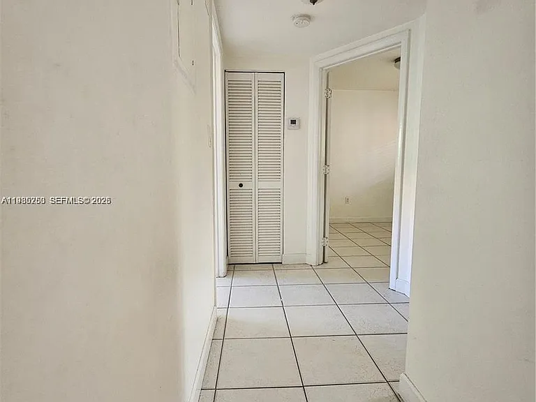 5460 W 21st Ct #310 — Photo 6