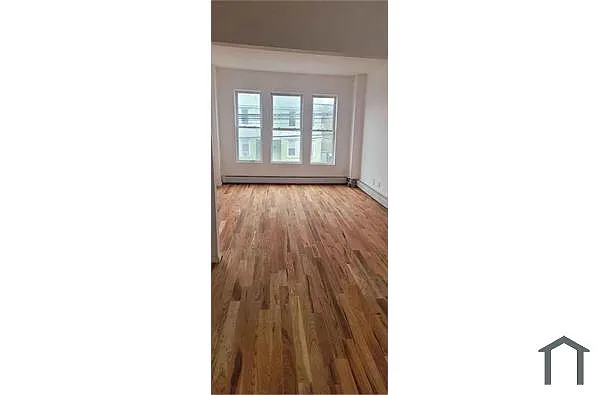 Building Photo - 500 Hawthorne Ave #3B