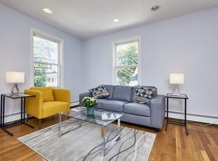 30-32 Sciarappa St #32-2, Cambridge, MA 02141