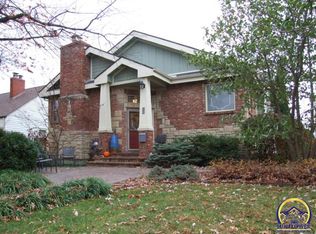 901 SW Anderson Ter, Topeka, KS 66606
