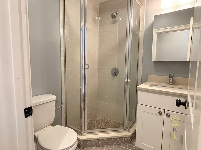 38-42 Hyde Park Ave #5 — Photo 17