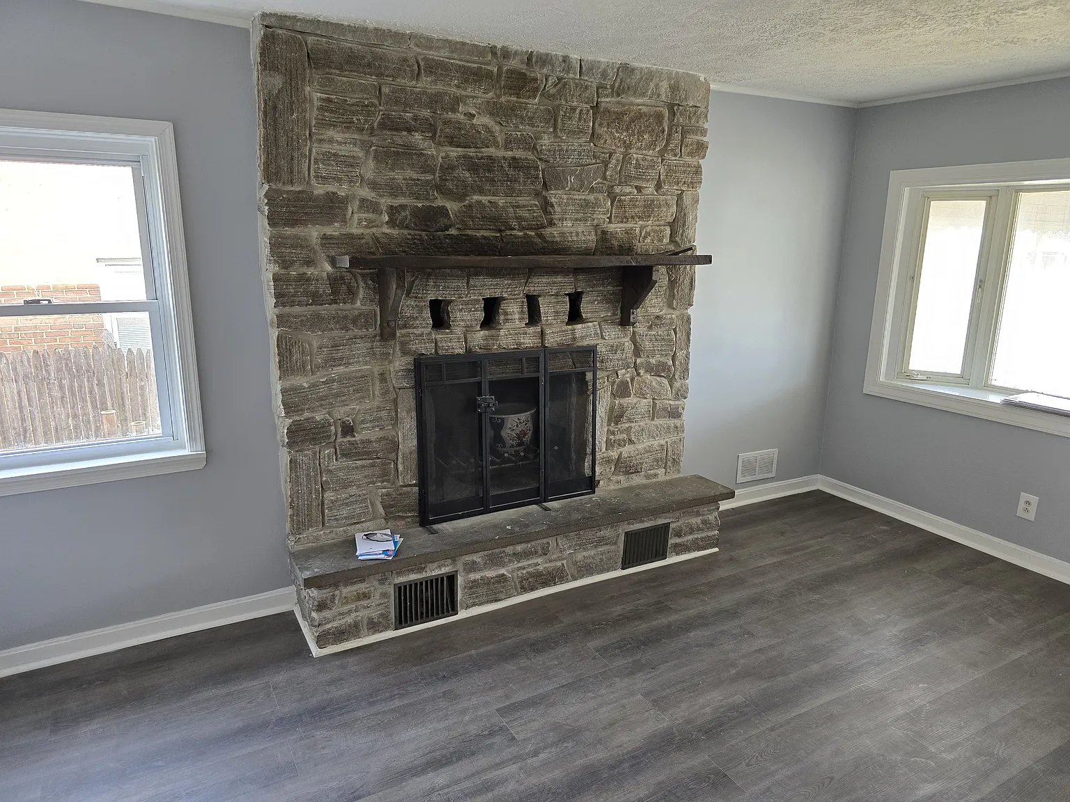7526 Rabon Ave — Photo 3