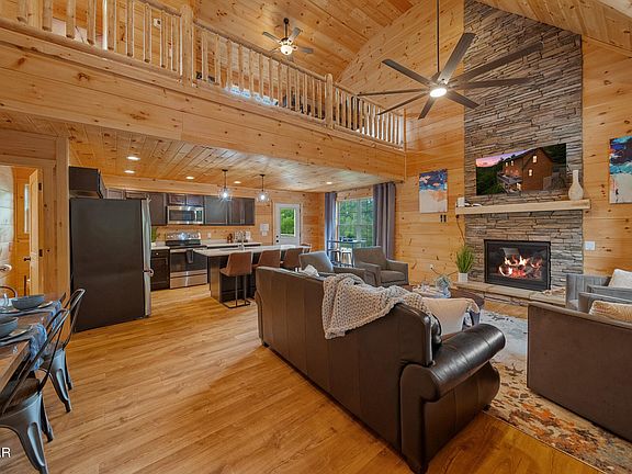 5th image of 3448 Smoky Ridge Way