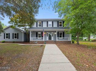 6230 Lakehaven Dr, Fayetteville, NC 28304
