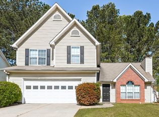 335 Shadetree Ln, Lawrenceville, GA 30044