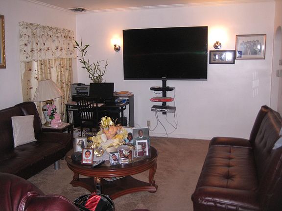 3rd image of 11954 225th St