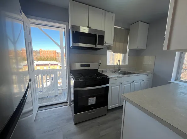 199 E Main St, Waterbury, CT