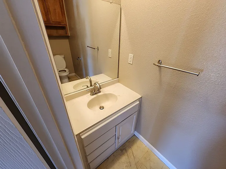 Eucalyptus Apartments 1425 — Photo 5