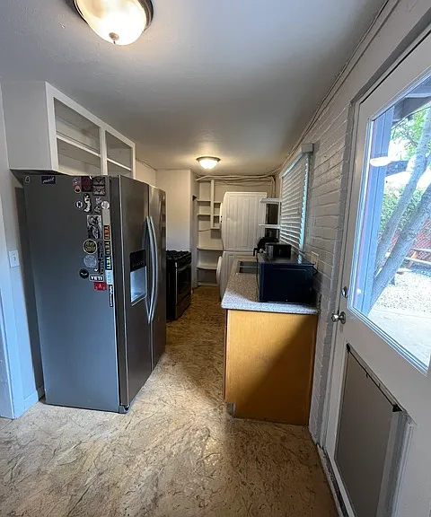 4160 Clares St — Photo 3