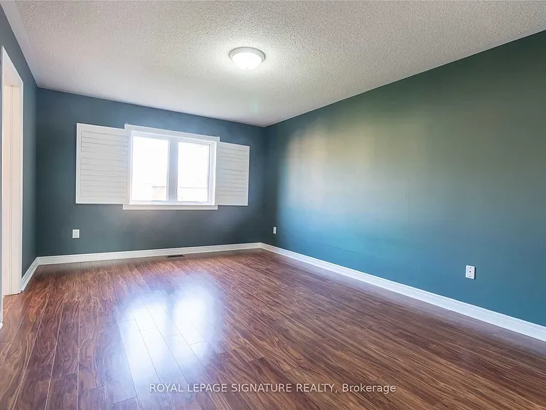 128 Holmes Cres — Photo 15