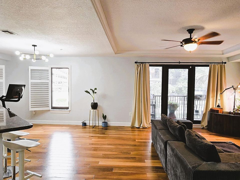 1st image of 1478 RIVERPLACE Boulevard #202