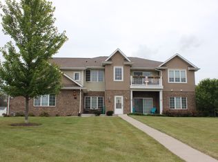 9284 66th Ave UNIT 63, Pleasant Prairie, WI 53158