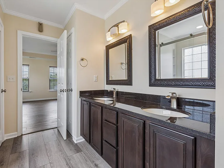 42 Kilverstone Way — Photo 28