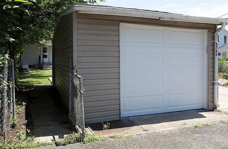 4766 Dahlia Ave — Photo 21