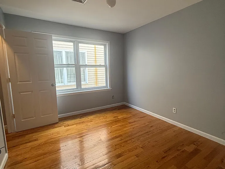 14 Amity St #2 — Photo 6