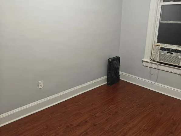 193 Virginia Avenue image 3 of 8