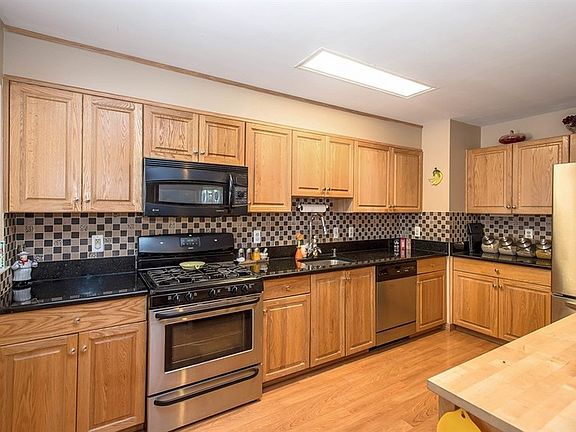 Spacious Kitchen