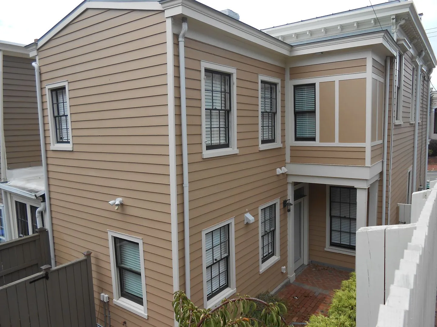 2119 E Broad Street Richmond Va — Photo 2