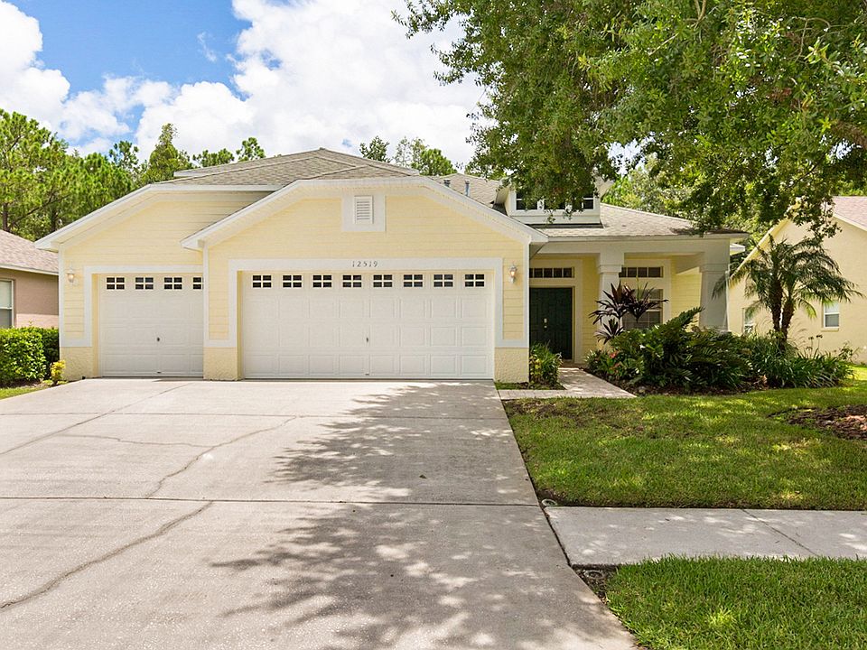 1st image of 12519 Leatherleaf Dr