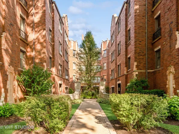 6751 N Artesian Ave APT 3C, Chicago, IL 60645