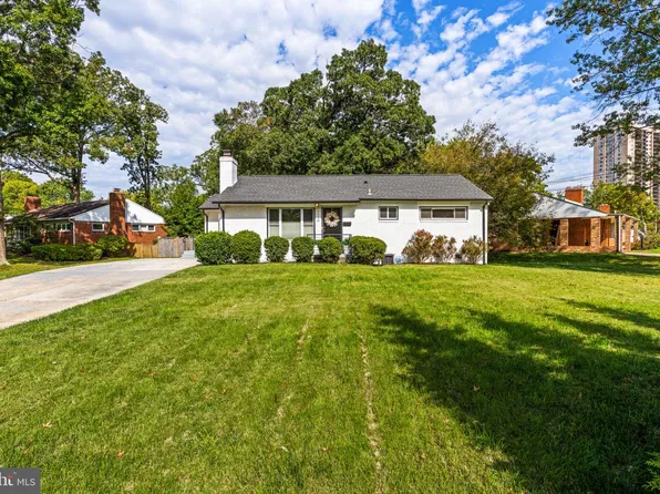 3635 Dannys Ln, Alexandria, VA 22311