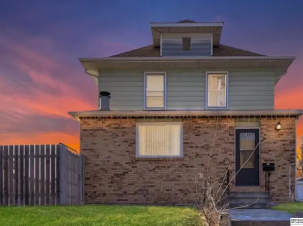 5216 S 36th St, Omaha, NE 68107