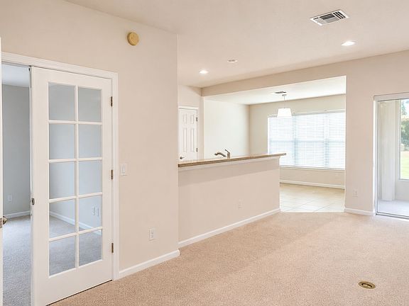 2nd image of 5325 SW 42nd Pl
