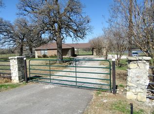 1817 Spring Hill Rd, Aubrey, TX 76227