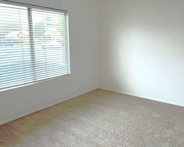 8501 W Hazelwood St — Photo 11