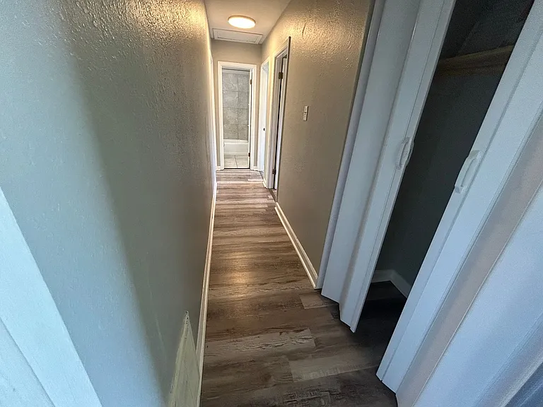 2207 Norwood Dr NW — Photo 6