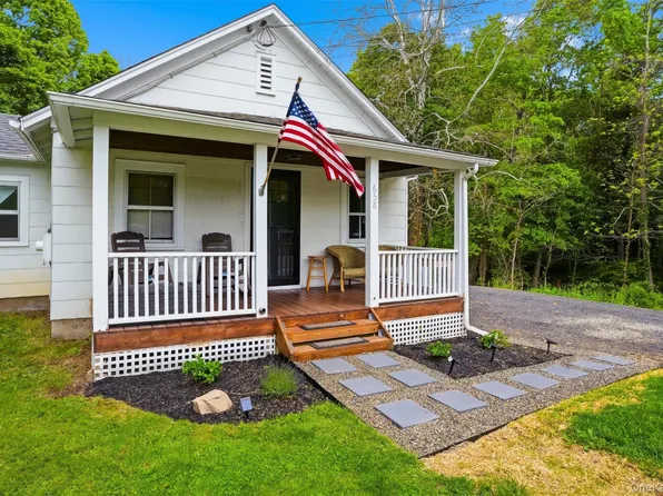658 Route 216, Poughquag, NY 12570