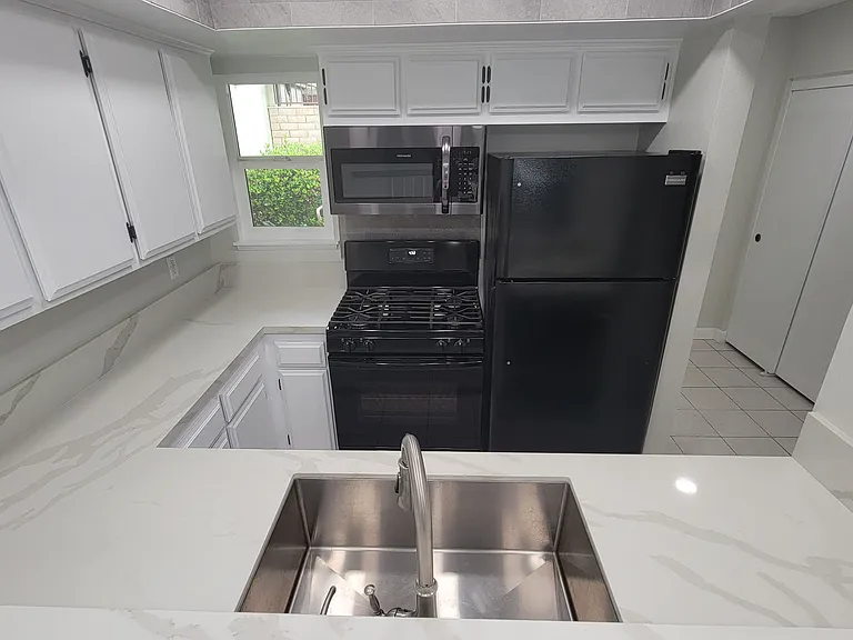 5081 College View Ave #5 — Photo 9