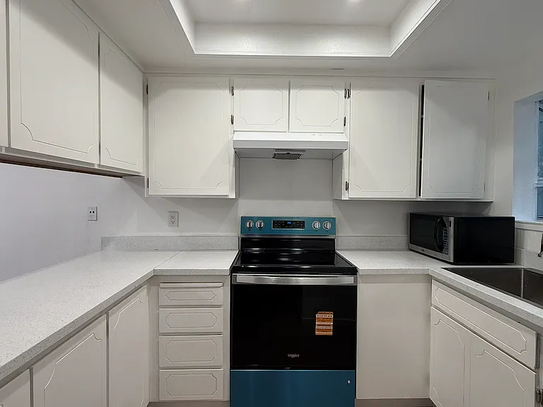 38727 Aurora Ter #62 — Photo 4
